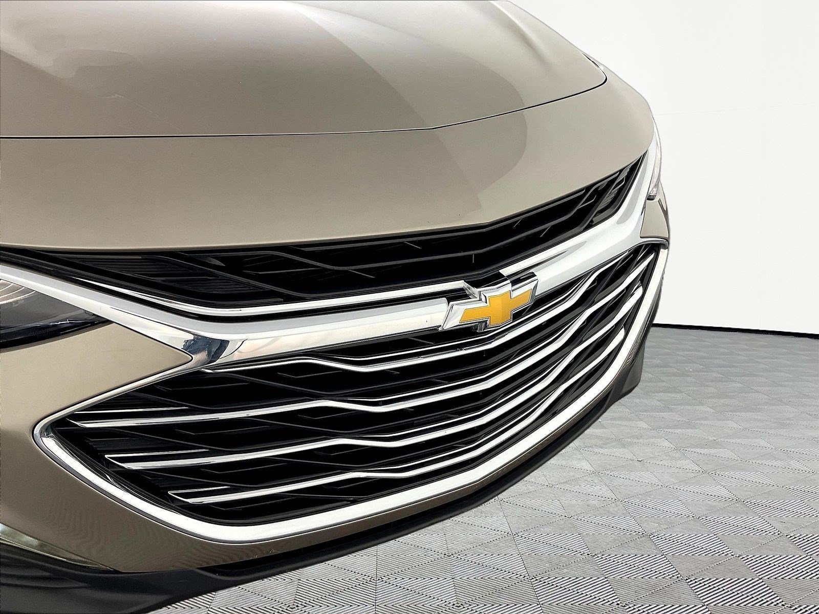 Used 2022 Chevrolet Malibu LT FWD image 31