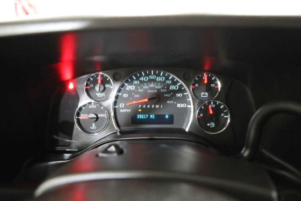 Used 2019 GMC Savana 3500 LS w/ Cold Climate Package RWD image 4