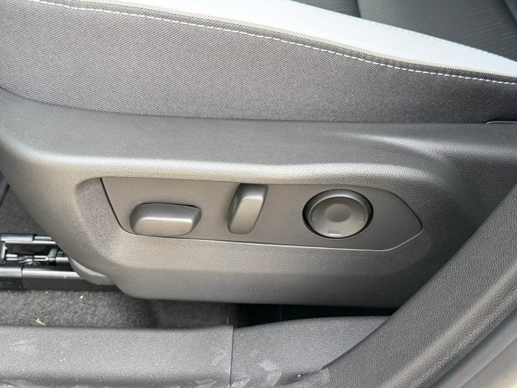 New 2026 Buick Envision Sport Touring image 24