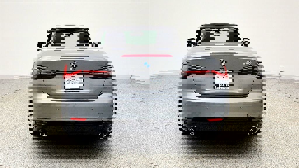 Used 2025 BMW 430i 430i Convertible w/ Premium Pk image 6