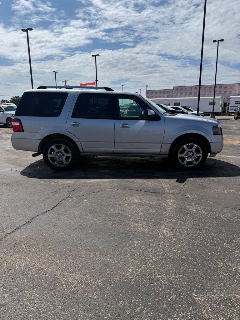 Used 2013 Ford Expedition Limited RWD image 3