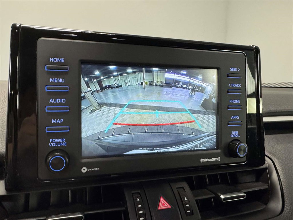 Used 2022 Toyota RAV4 XLE Premium image 24