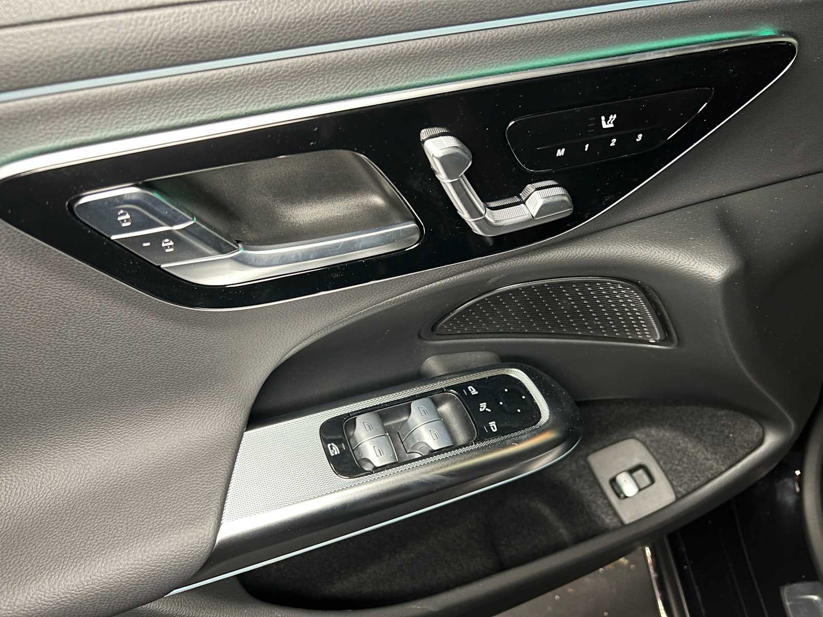 New 2026 Mercedes-Benz E 350 4MATIC Sedan image 22