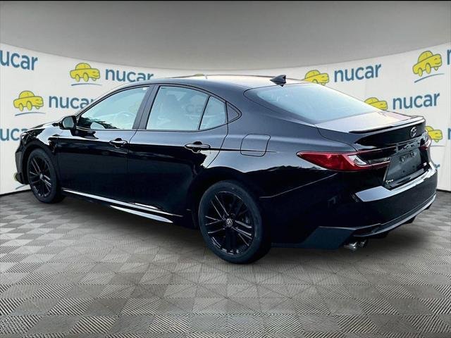Certified 2025 Toyota Camry SE FWD image 5
