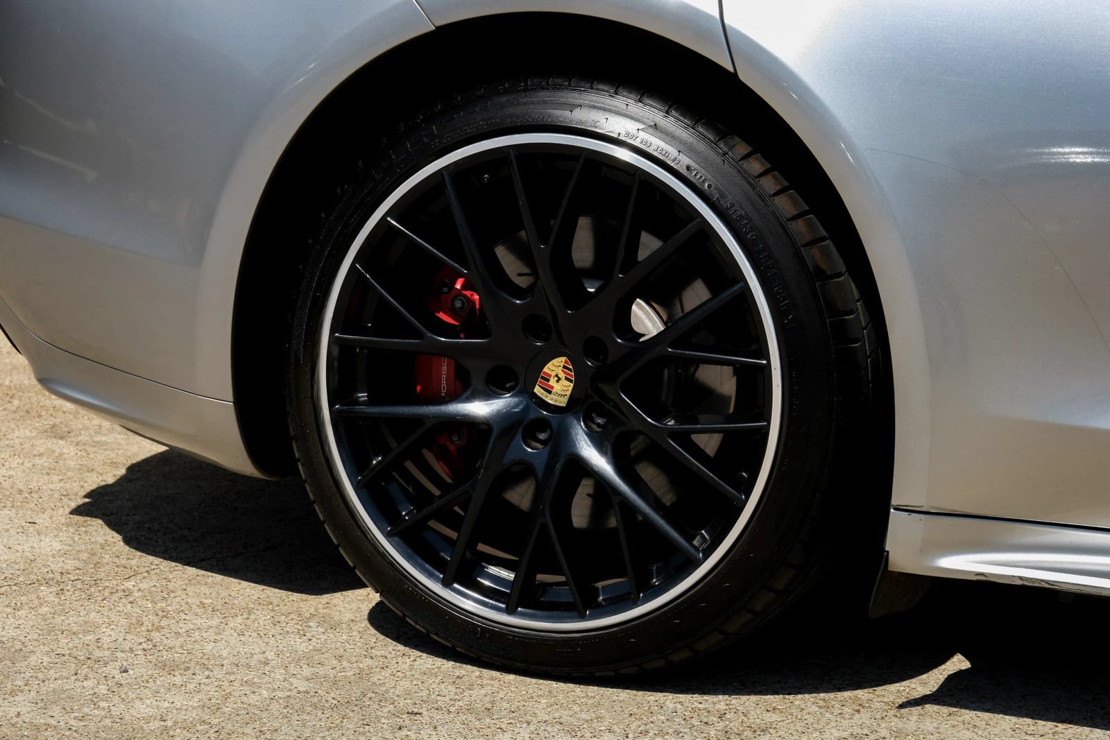 Used 2017 Porsche Panamera Turbo w/ Sportdesign Package AWD/4WD image 66