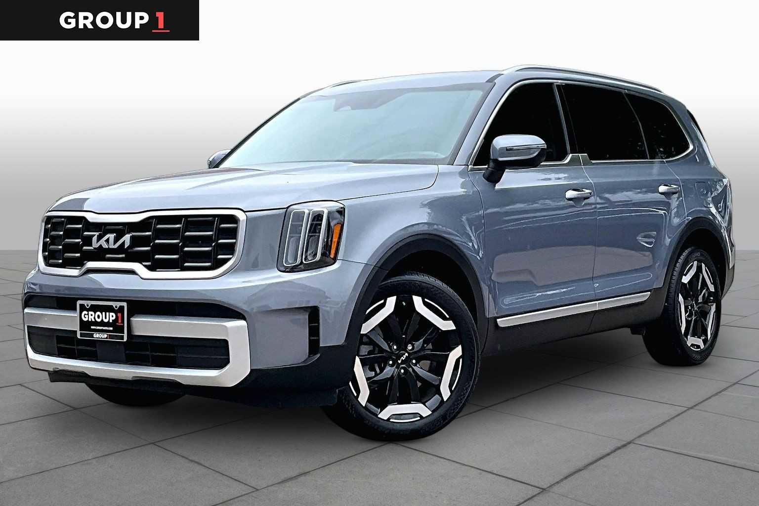 Used 2024 Kia Telluride S image 1