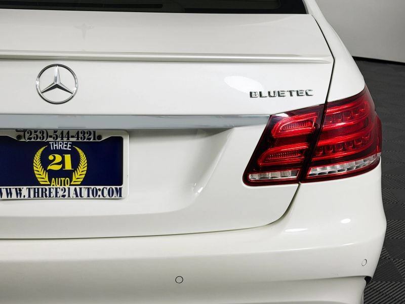Used 2014 Mercedes-Benz E 250 BlueTEC 4MATIC Sedan image 61