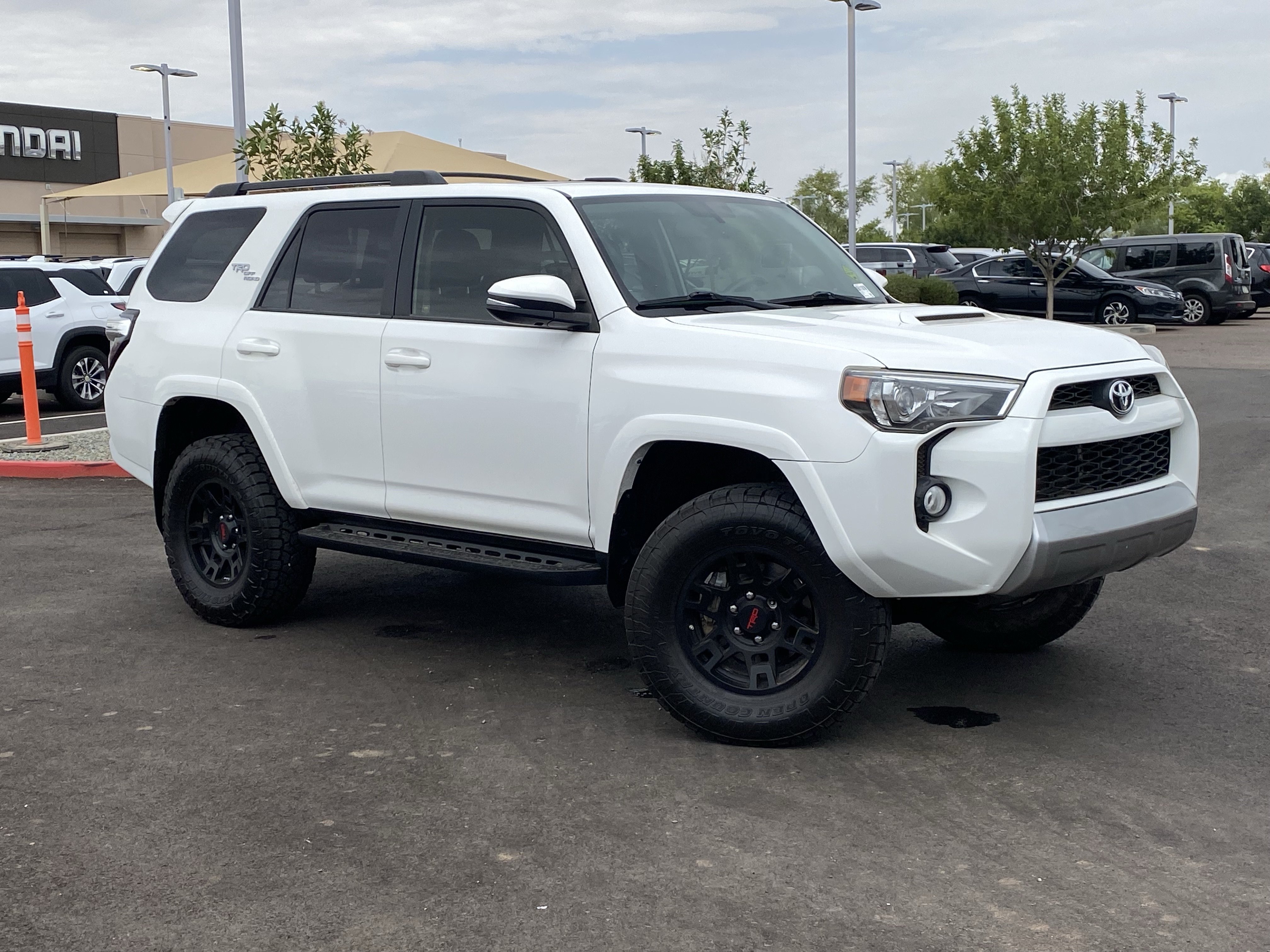 Used 2019 Toyota 4Runner TRD Off-Road Premium AWD/4WD image 32