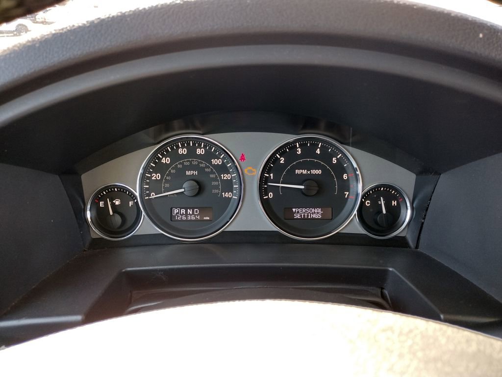 Used 2008 Jeep Commander Limited w/ Trailer Tow Group IV image 23