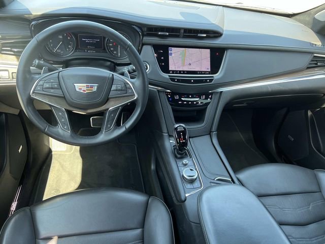 Used 2021 Cadillac XT5 Sportv w/ Platinum Package AWD/4WD image 12