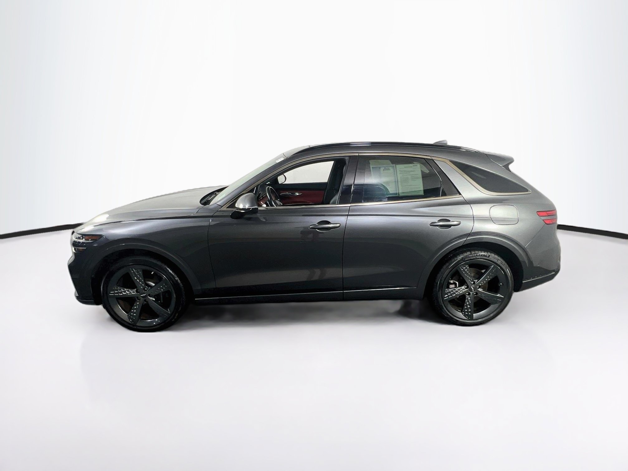 Used 2022 Genesis GV70 3.5T Sport w/ Sport Prestige Package AWD/4WD image 8