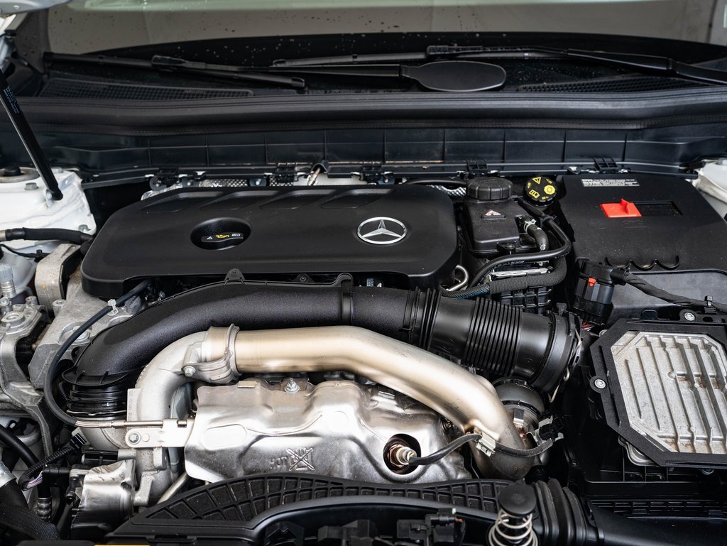 Certified 2024 Mercedes-Benz GLB 250 4MATIC image 36