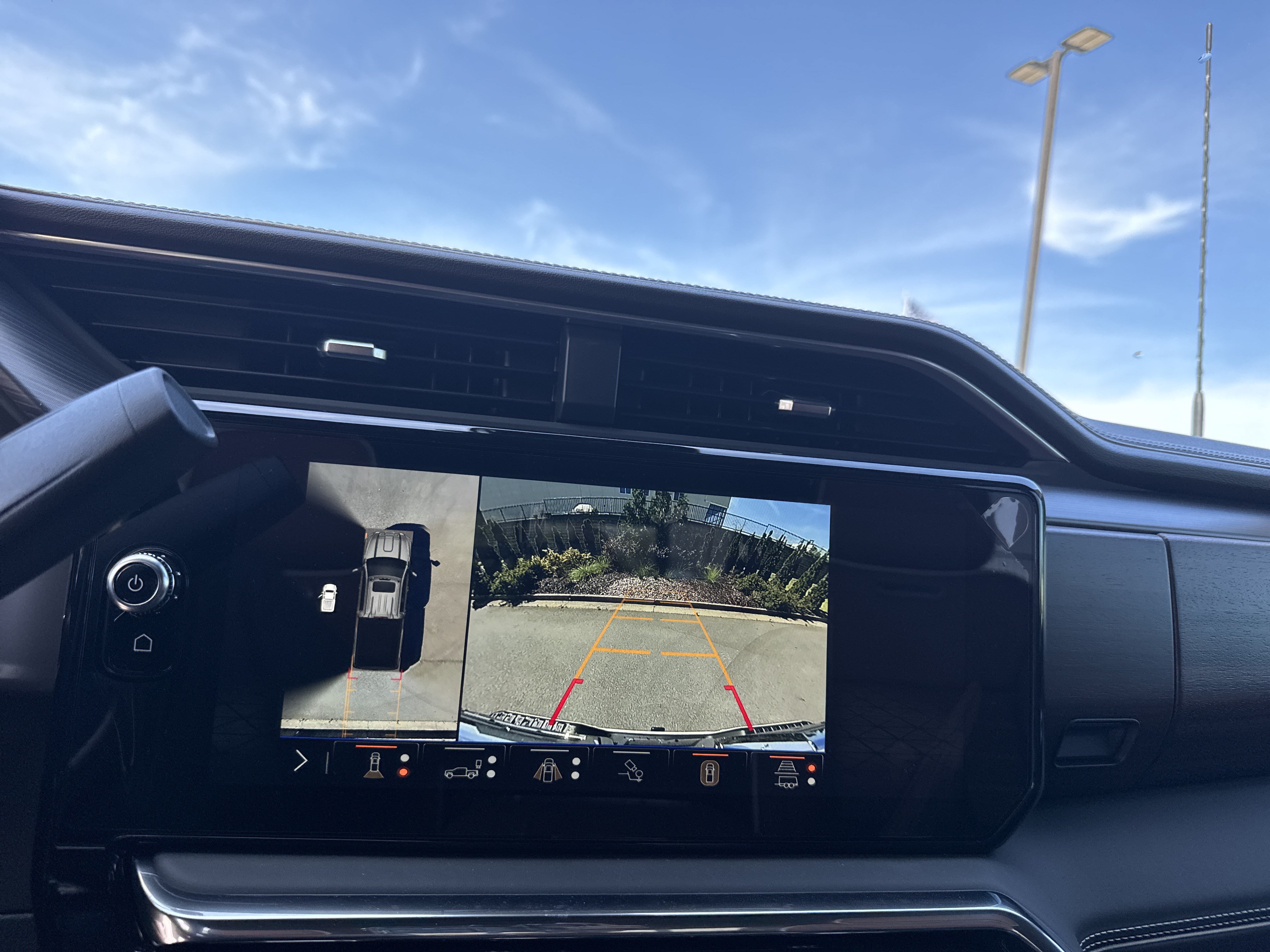 New 2026 GMC Sierra 2500 Denali Ultimate AWD/4WD image 25
