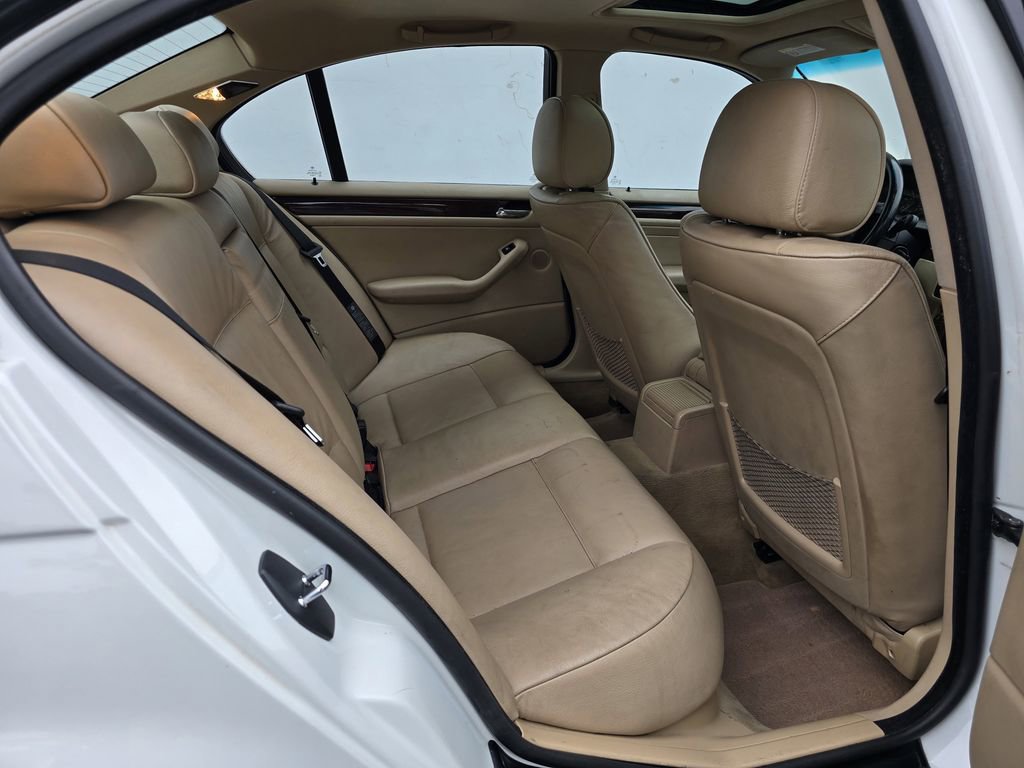 Used 2004 BMW 325i Sedan image 7