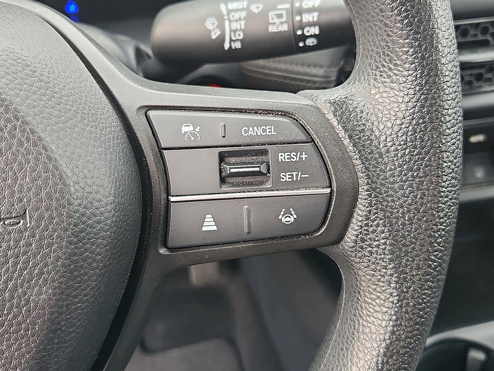 Certified 2023 Honda HR-V LX image 23