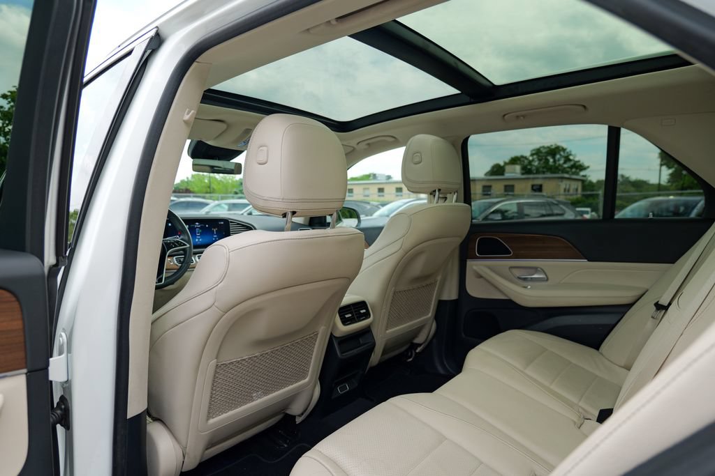 Used 2025 Mercedes-Benz GLE 450e 4MATIC image 28
