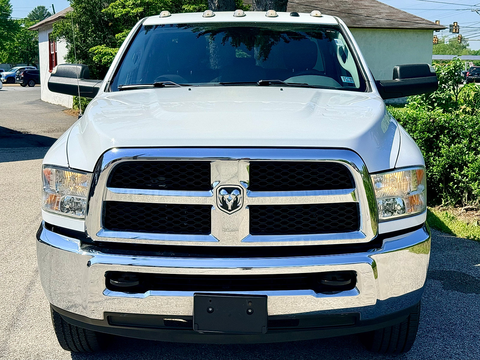Used 2018 RAM 2500 Tradesman w/ Chrome Appearance Group AWD/4WD image 9