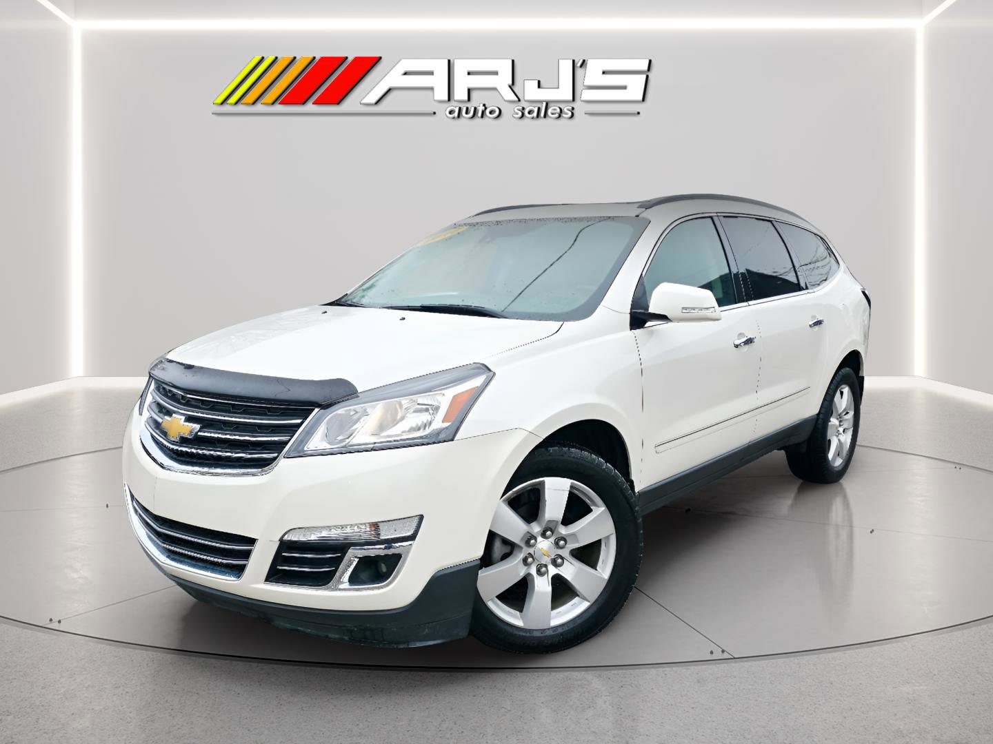Used 2015 Chevrolet Traverse LTZ image 1