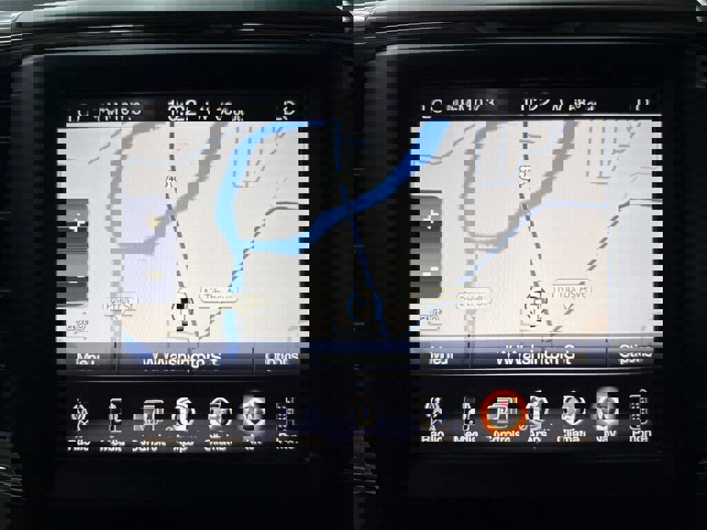 Used 2016 RAM 1500 Laramie w/ Convenience Group image 24