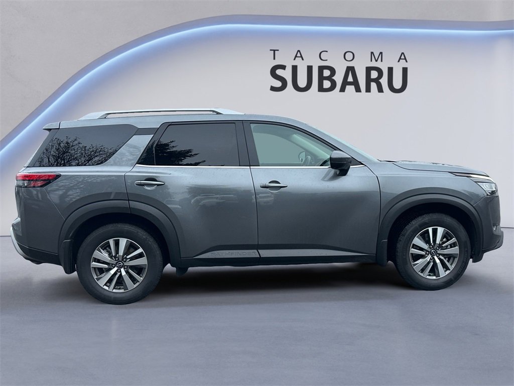 Used 2023 Nissan Pathfinder SL image 6