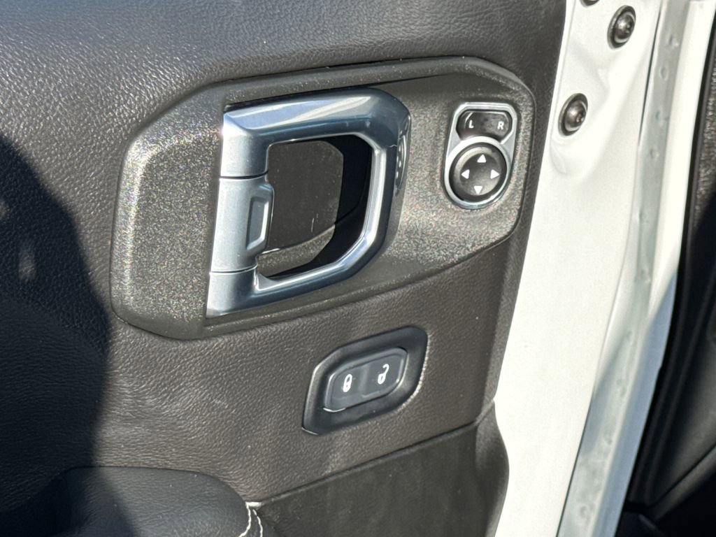 Certified 2023 Jeep Wrangler Unlimited Sahara image 29