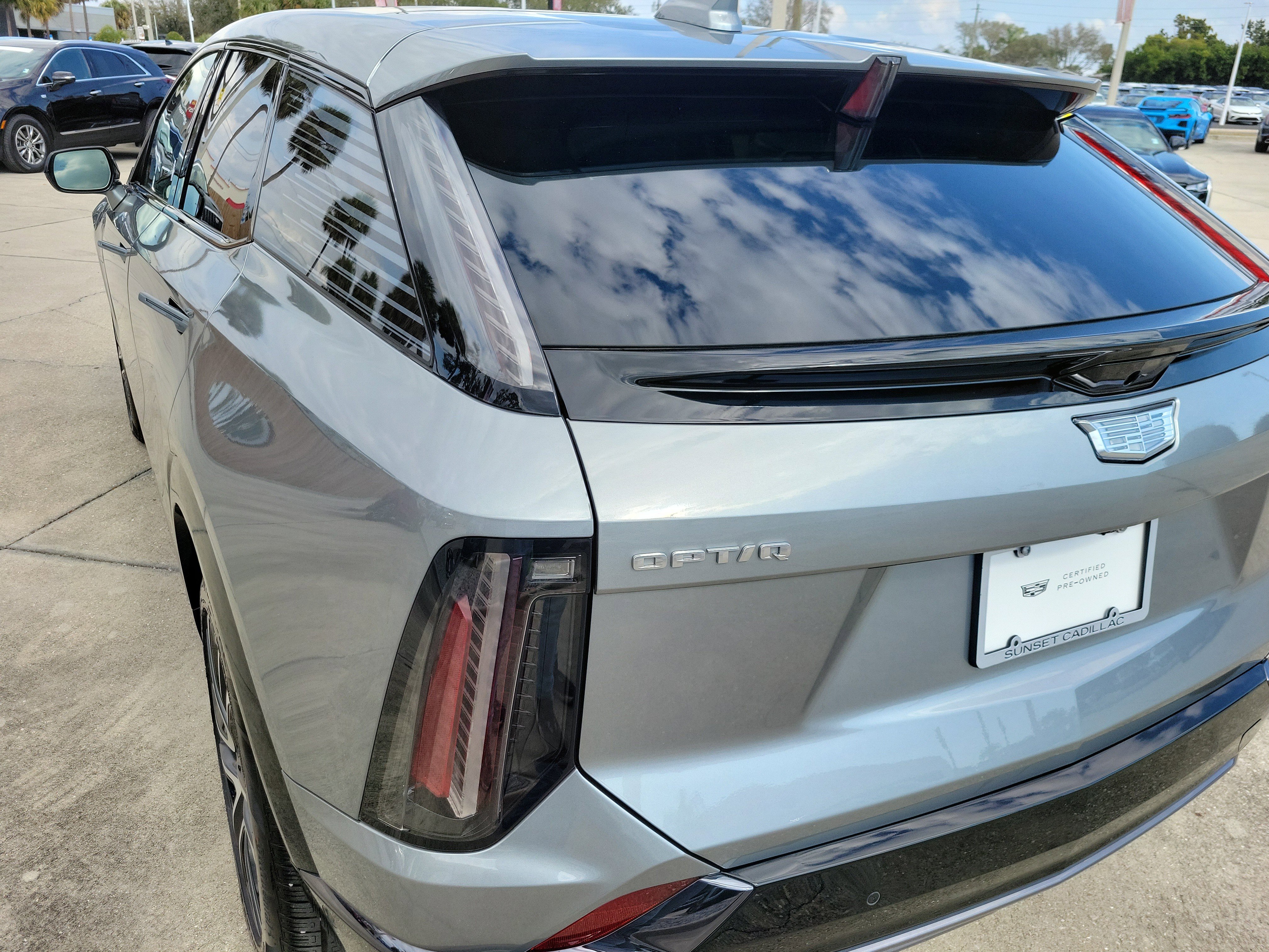 Certified 2025 Cadillac Optiq Sport 2 w/ LPO, Floor Liner Package image 10