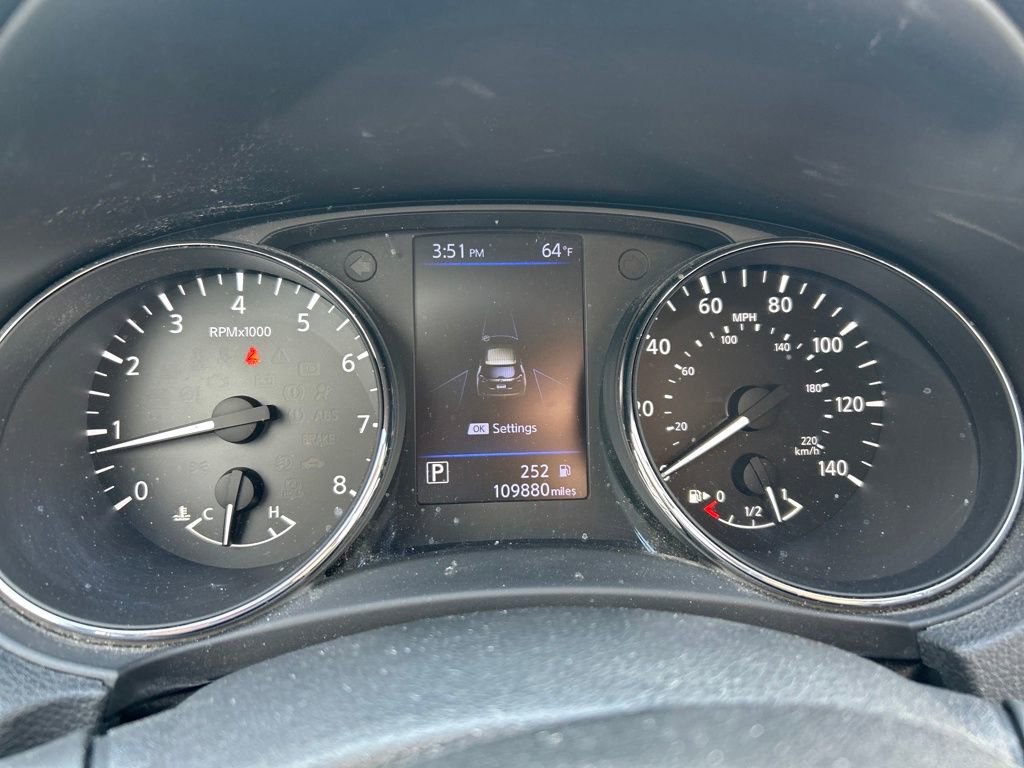 Used 2020 Nissan Rogue SV AWD/4WD image 14