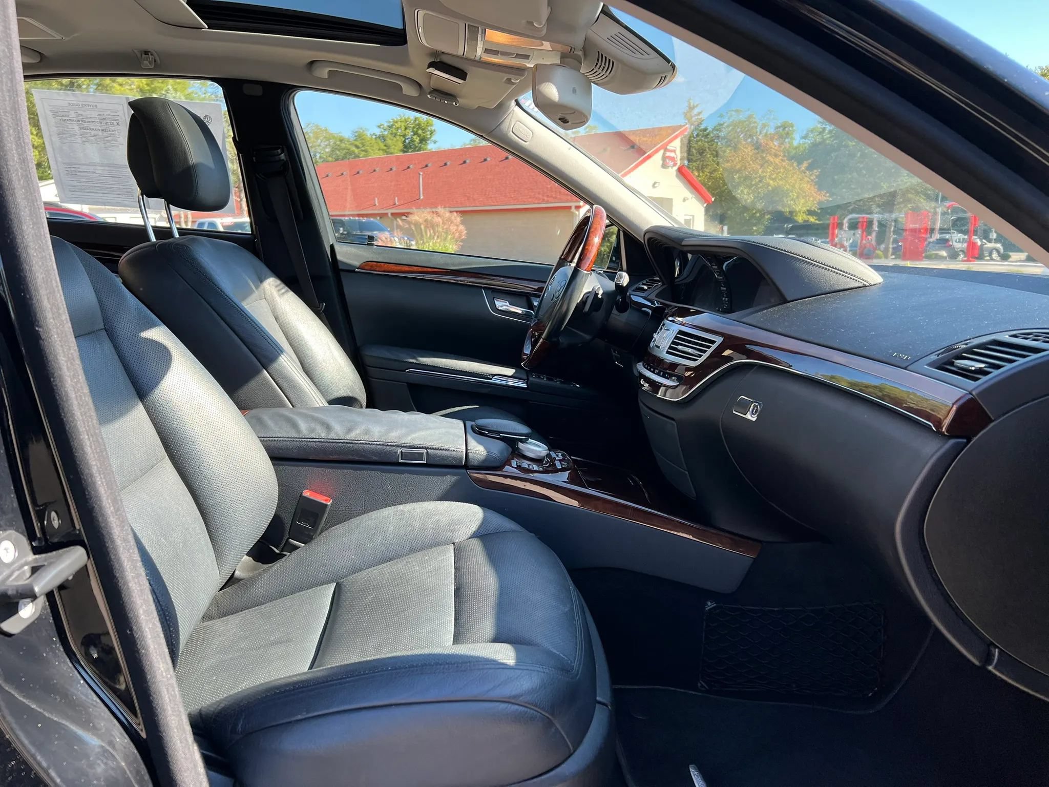 Used 2012 Mercedes-Benz S 350 BlueTEC 4MATIC image 25