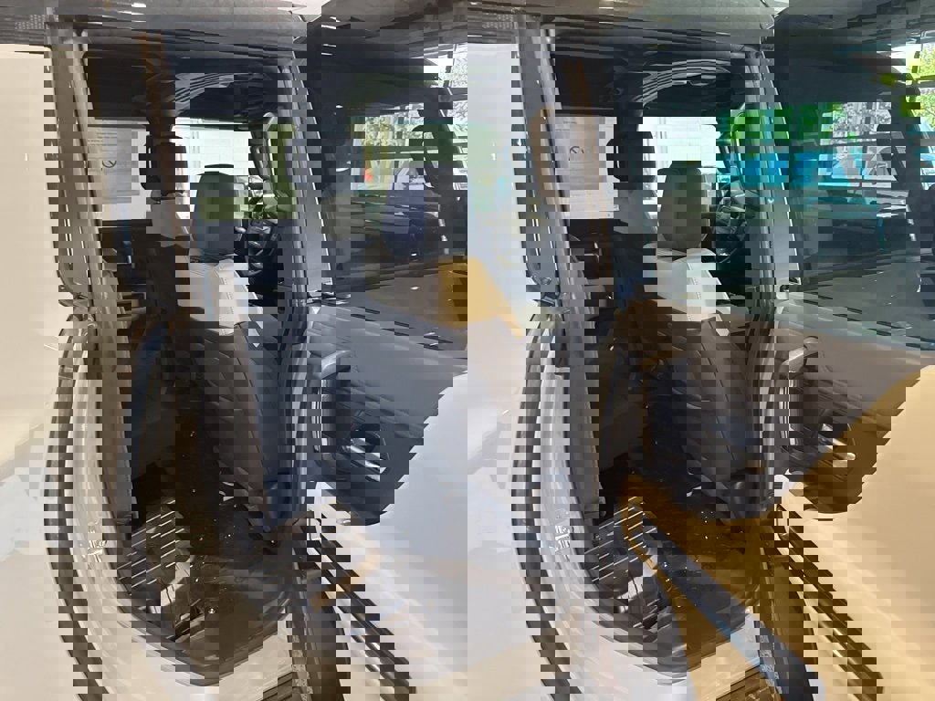 New 2026 GMC Hummer EV 4x4 Crew Cab image 14