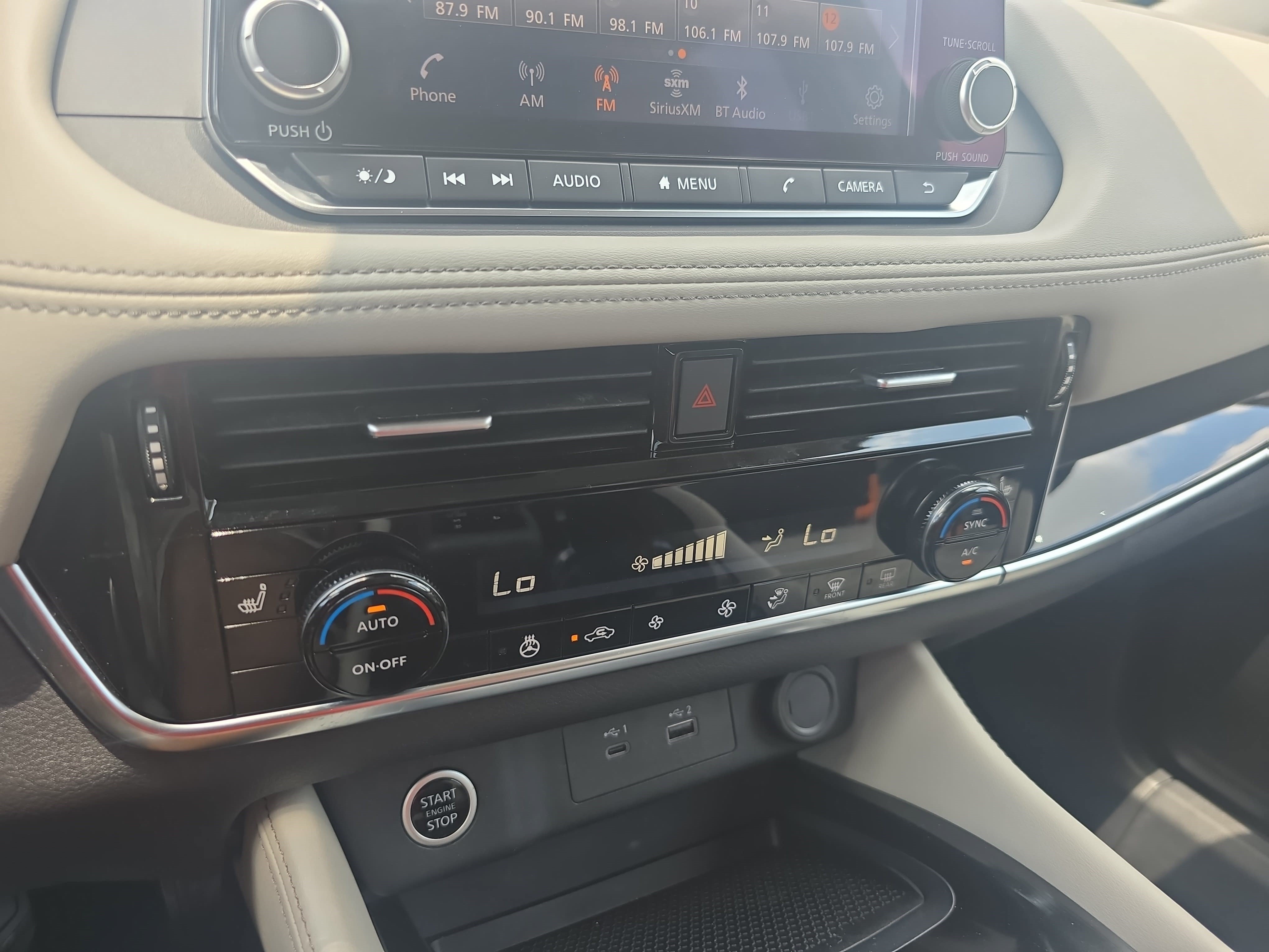Used 2023 Nissan Rogue SL FWD image 22