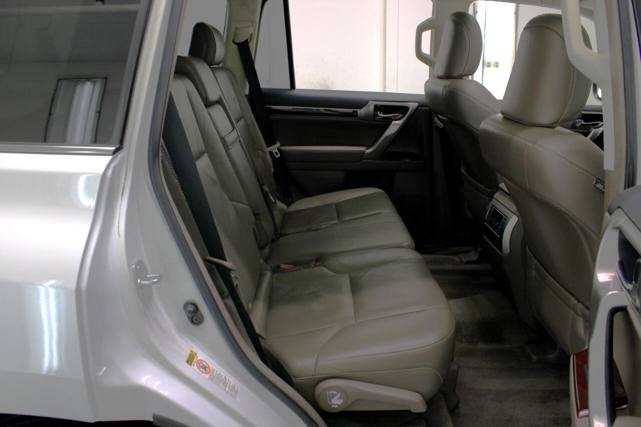 Used 2016 Lexus GX 460 Premium image 44