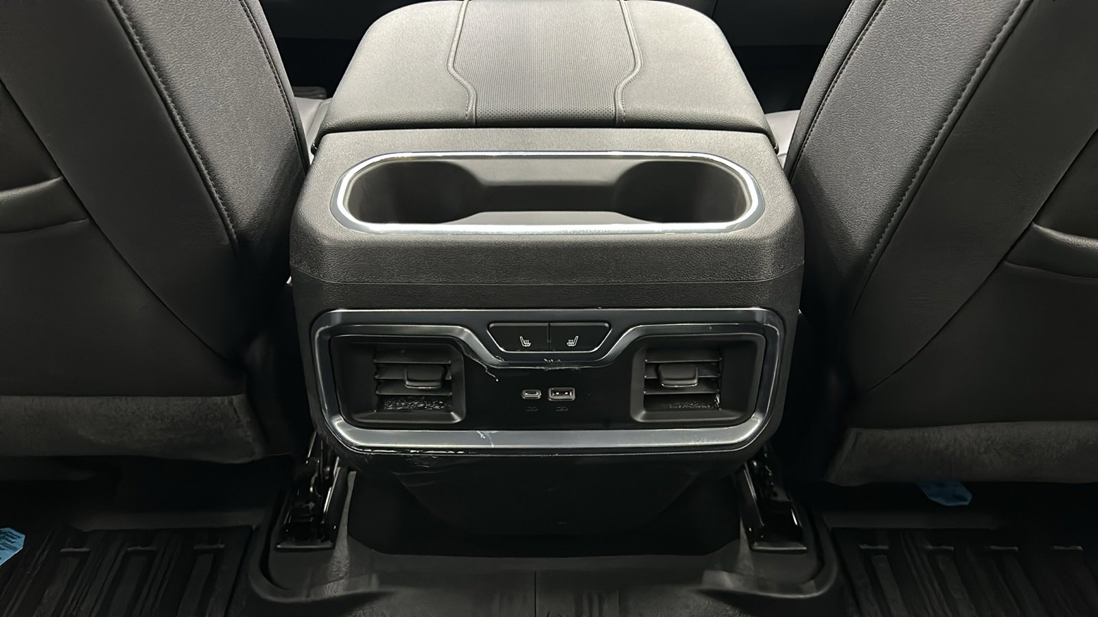 Used 2023 GMC Sierra 1500 SLT image 39