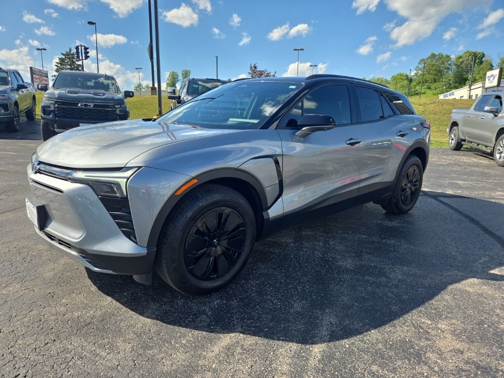 Certified 2025 Chevrolet Blazer EV LT AWD/4WD image 7