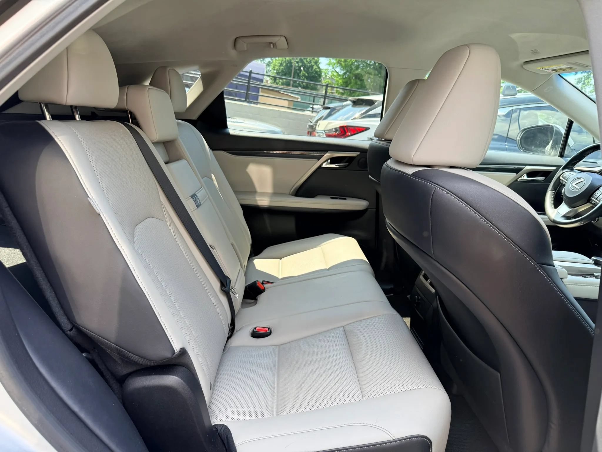Used 2019 Lexus RX 350 AWD w/ Accessory Package image 22