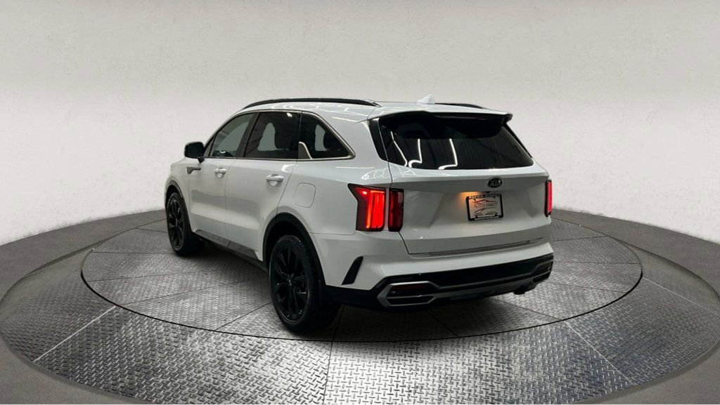 Used 2021 Kia Sorento SX image 6