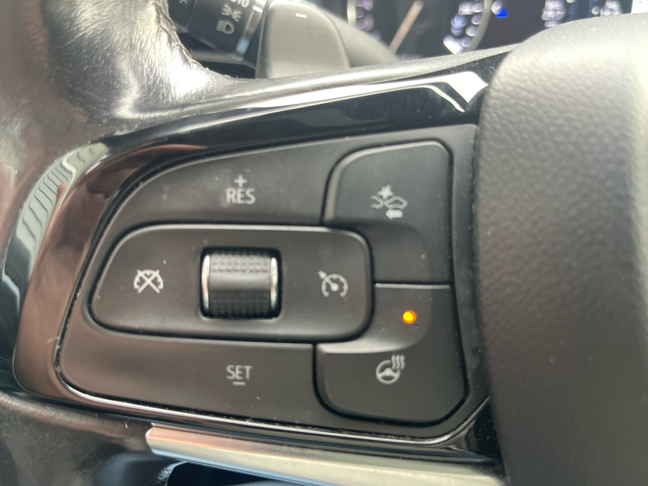 Used 2022 Buick Enclave Premium image 16