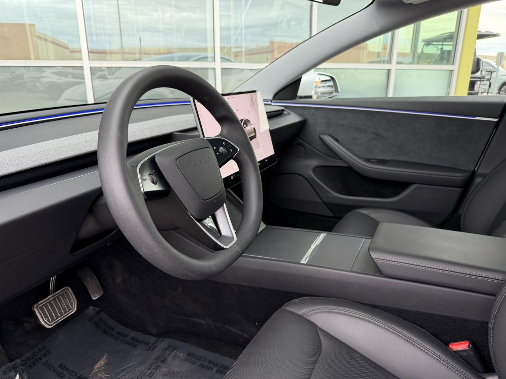 Used 2025 Tesla Model 3 Long Range image 34
