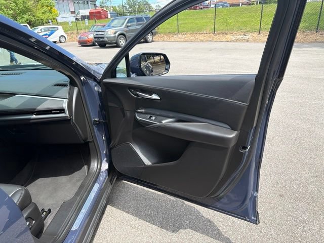Used 2025 Cadillac XT4 Premium Luxury AWD/4WD image 22