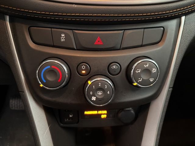 Used 2021 Chevrolet Trax LS image 21