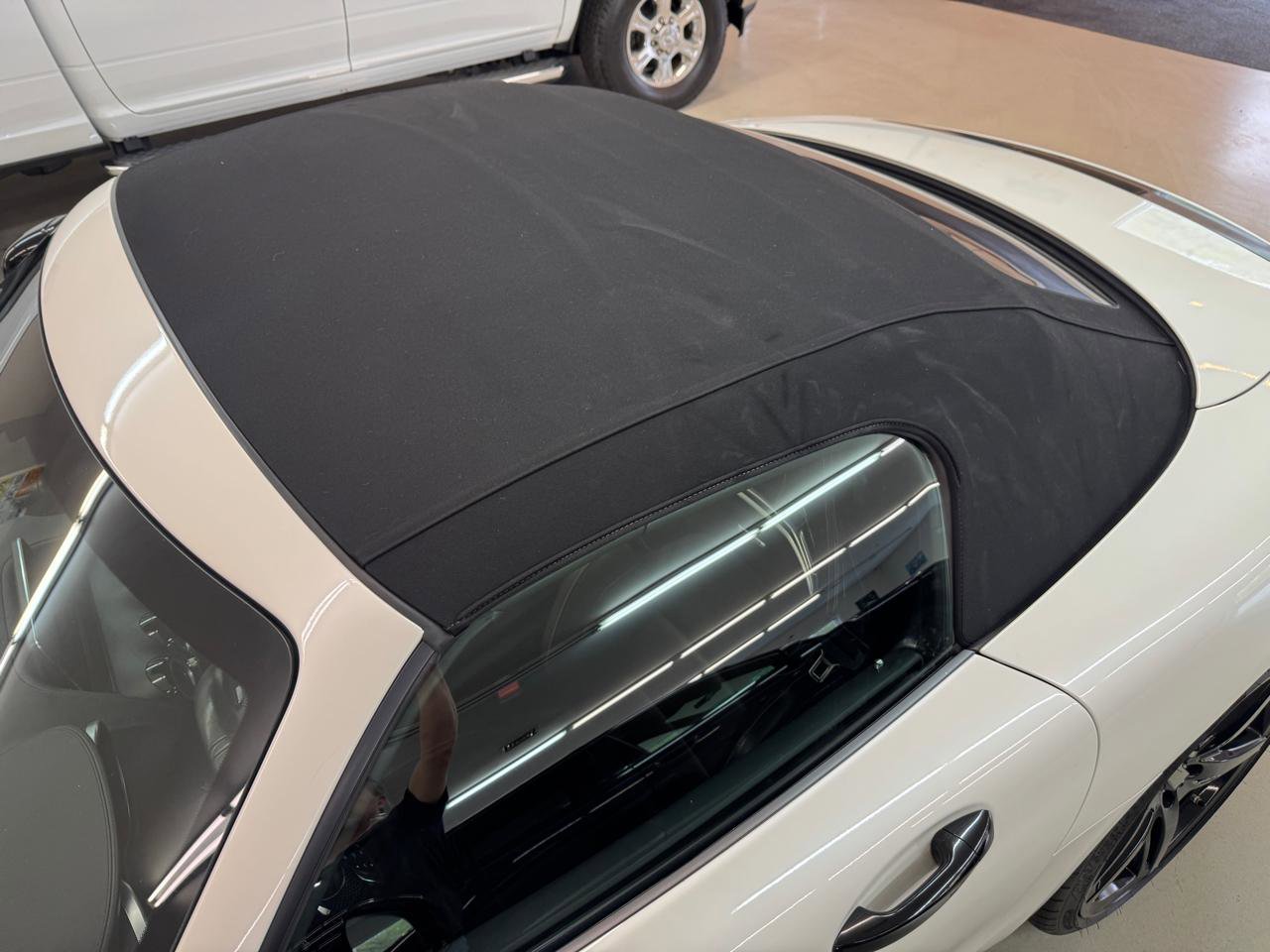 Used 2018 Mercedes-Benz AMG GT Roadster w/ Lane Tracking Package image 10