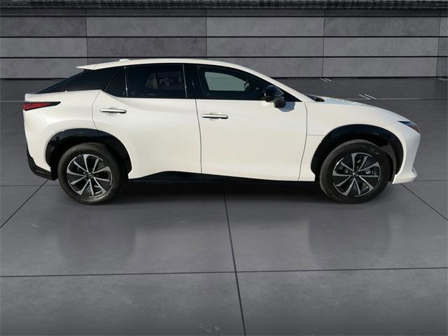 Certified 2024 Lexus RZ 300e Premium image 9