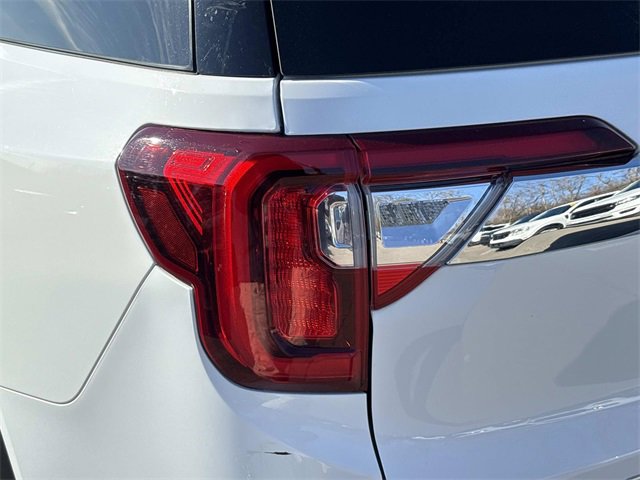 Used 2023 GMC Acadia SLT image 11