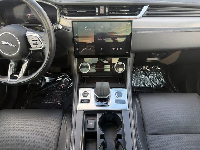 Used 2024 Jaguar F-PACE R-Dynamic S AWD/4WD image 15