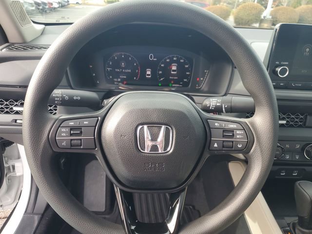 Used 2025 Honda Accord SE image 16