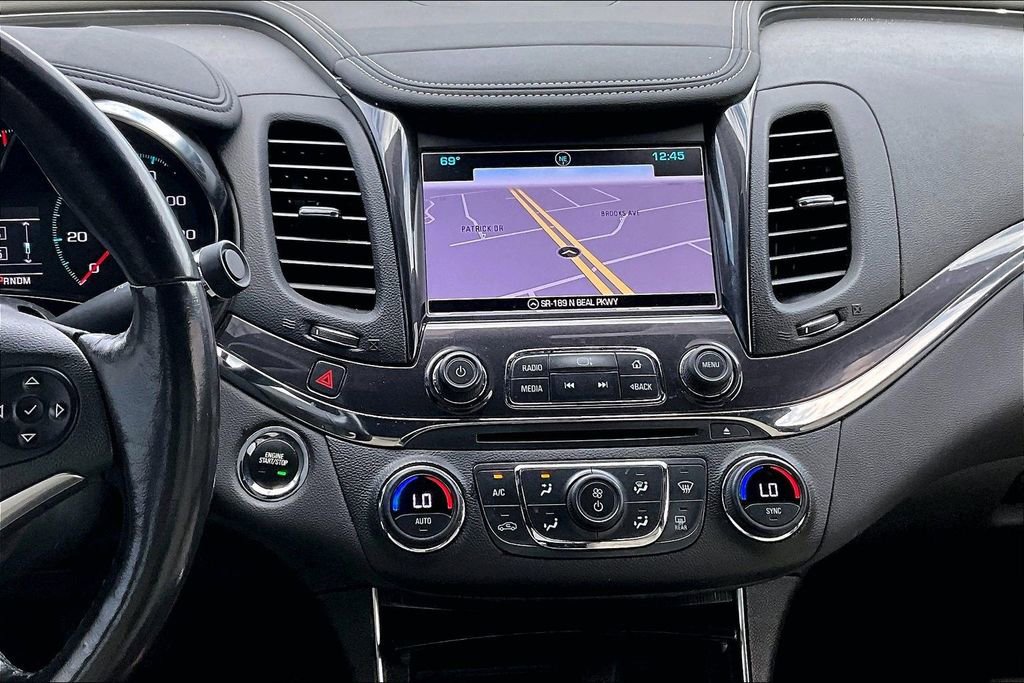 Used 2017 Chevrolet Impala Premier w/ Enhanced Convenience Package image 9