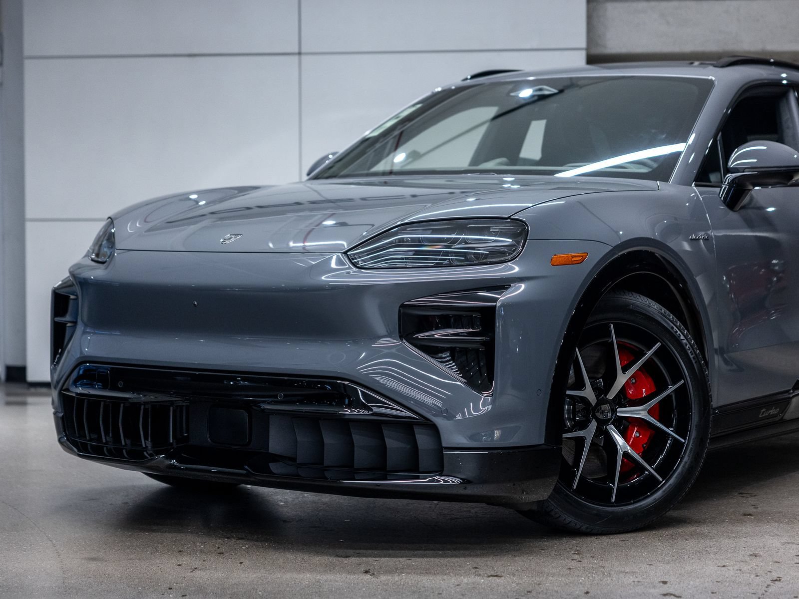 New 2026 Porsche Cayenne Turbo AWD/4WD image 22