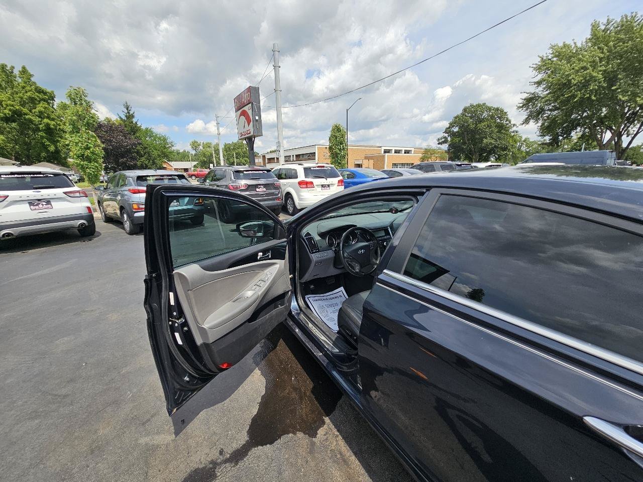Used 2011 Hyundai Sonata Limited FWD image 18