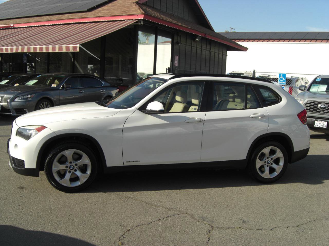 Used 2013 BMW X1 sDrive28i RWD image 4