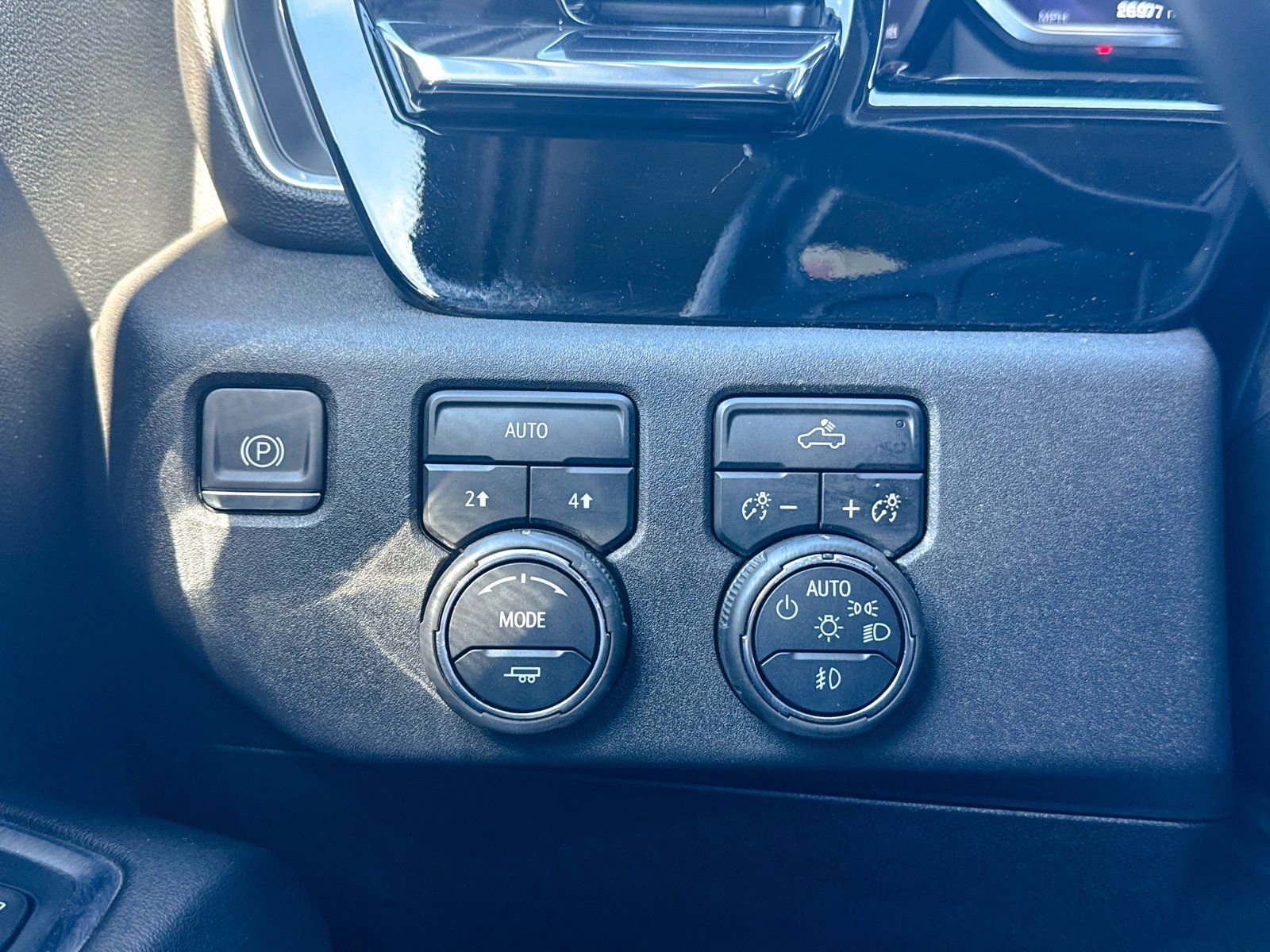 Certified 2023 Chevrolet Silverado 1500 RST w/ Protection Package image 38