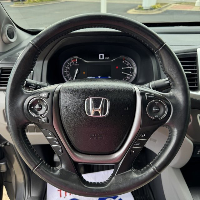 Certified 2019 Honda Ridgeline RTL-T image 16